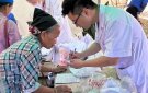 Thanh Hóa: Khám bệnh, cấp phát thuốc cho gia đình chính sách vùng miền núi khó khăn